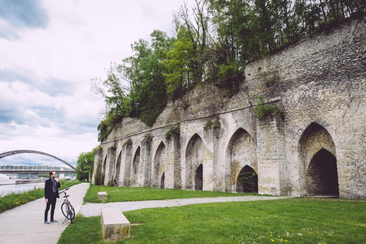 L'Annexe Rumilies Tournai Exterior photo